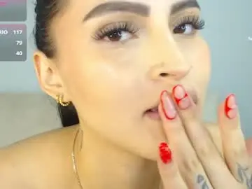 Chaturbate Sex Chat of petite_linda