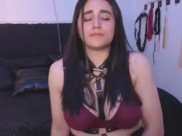 Chaturbate Live Sex of elowen_halley1