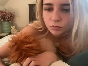 Chaturbate Live Sex Cam of emmangel