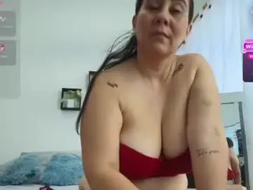 Chaturbate Free Live Porn of sophie_tyler25