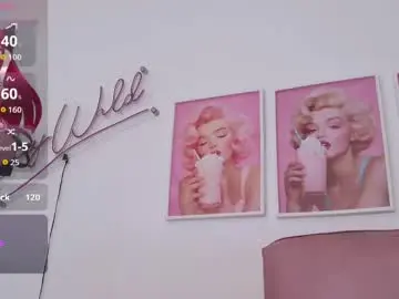 Chaturbate Best live sex cam show of adele_latinlady
