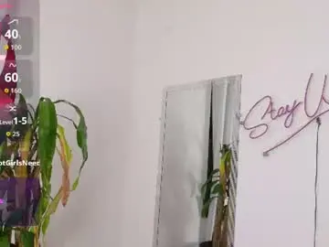 Chaturbate Free Porn Cam of adele_latinlady