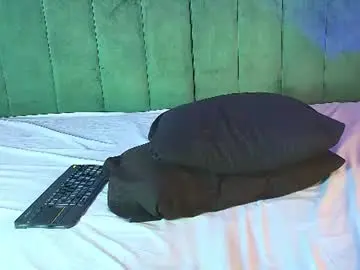 Chaturbate Free Porn Cam of alana_petite