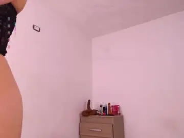 Chaturbate Watch Live Sex Cams of natalia_valencia_