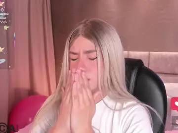 Chaturbate Live Sex Cam of arinextdoor