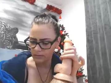 Chaturbate Live Porn of horny_dream2