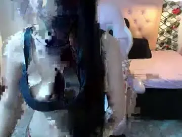 Chaturbate Live Sex Cam of lucycute_1