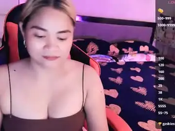 Chaturbate Sex Chat of elleelle123