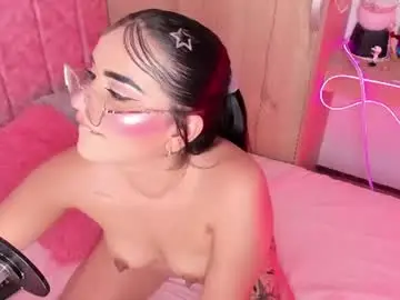 Chaturbate Live Sex Cam of laana_foxx
