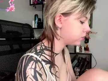 Chaturbate Best live sex cam show of liliandaniels