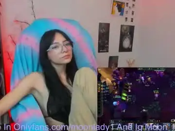 Chaturbate Adult Webcam of moonlady_