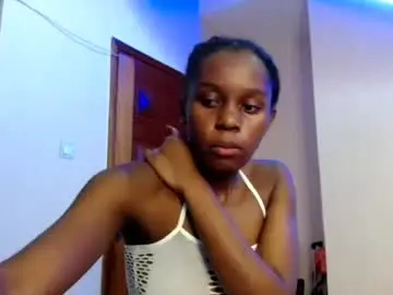 Chaturbate Live Sex Cam of pretty_nyra