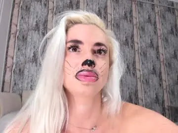 Chaturbate Watch Live Sex Cams of elisabeth_jason