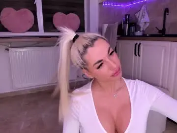 Chaturbate Nude Webcam of elisabeth_jason