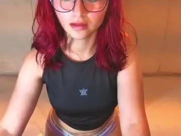 Chaturbate Watch Live Sex Cams of queen_red_v