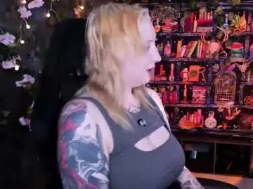 Chaturbate Live Sex of asheluck