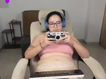 Chaturbate Free Live Porn of moonwoman_