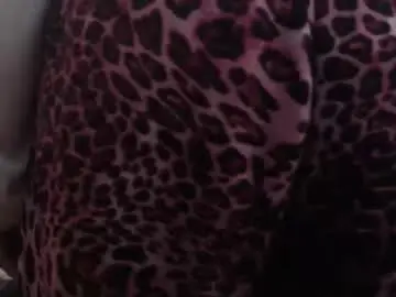 Chaturbate Free Live Porn of xxxbustybabe27x