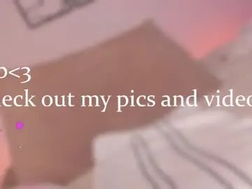 Chaturbate Sex Chat of aylinnzambrano_