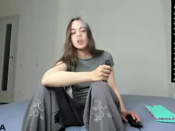 Chaturbate Live Sex Cam of littleashleyy