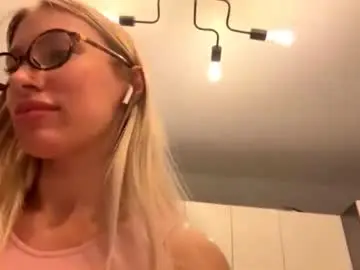 Chaturbate Private Sex Chat of raeannschemmer