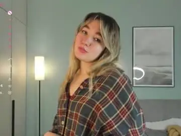 Chaturbate Adult Video Chat of rosanaiwaoka