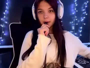 Chaturbate Live Porn of roxiepiurkowski