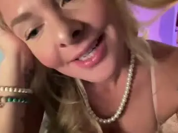 Chaturbate Live Sex Cam of marasecrets