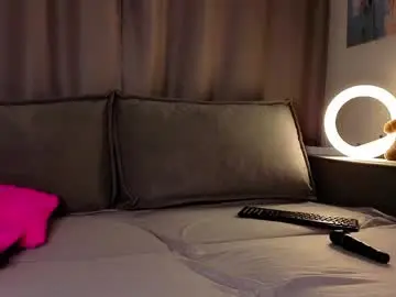 Chaturbate Live Sex Cam of violetsilence