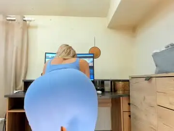 Chaturbate Watch Live Sex Cams of classy_medeeea