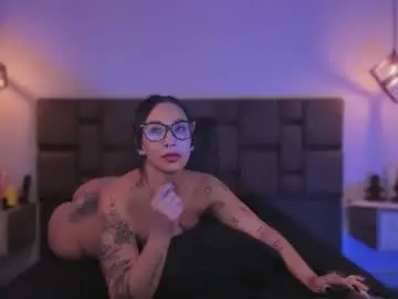 Chaturbate Watch Live Sex Cams of isabella_santamaria