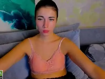 Chaturbate Watch Live Sex Cams of kira_moon_1