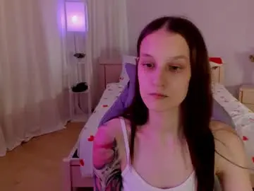 Chaturbate Free Porn Cam of krisdoeil