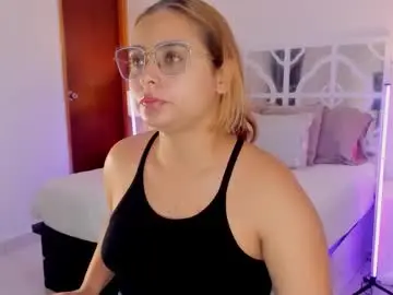 Chaturbate Adult Webcam of mikaelastonne