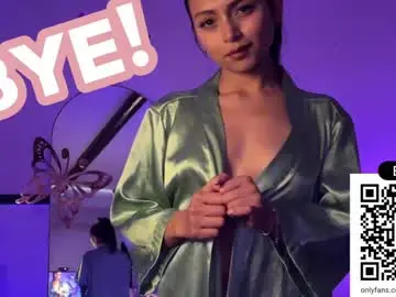 Chaturbate Watch Live Sex Cams of sweet_littleee