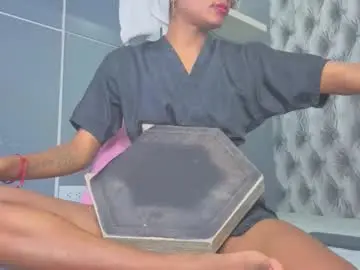 Chaturbate Watch Live Sex Cams of hillary_banks__