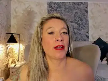 Chaturbate Watch Live Sex Cams of liannaa_