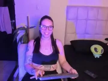 Chaturbate Free Porn Cam of nicolepeachx