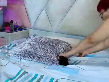 Chaturbate Sex Cam of isabella_luxet