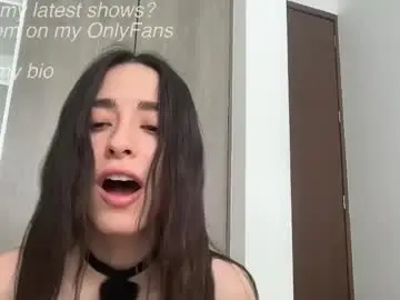 Chaturbate Best live sex cam show of emyii