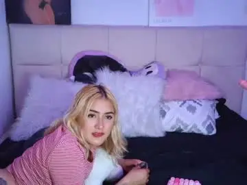 Chaturbate Sex Cam of thatgirl2003