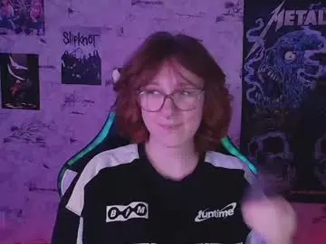 Chaturbate Watch Live Sex Cams of margaret_red