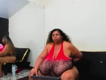 Chaturbate Watch Live Sex Cams of lynn_and_esteban