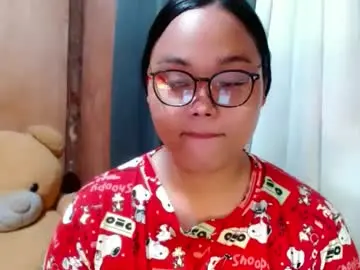 Chaturbate Private Sex Chat of urasian_hotchix69