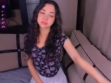 Chaturbate Live Sex Cam of dilara_a