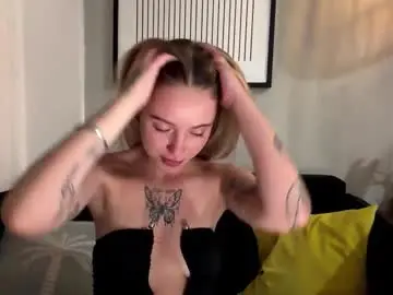 Chaturbate Adult Video Chat of trulamorella