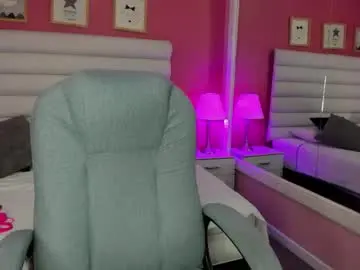 Chaturbate Nude Webcam of hilary_tailor