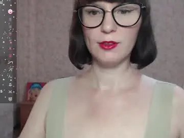 Chaturbate Live Sex Cam of irenlarasani