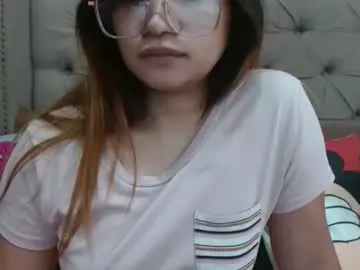 Chaturbate Adult Webcams of nerdysweetpinay