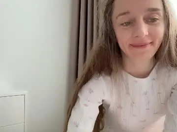 Chaturbate Watch Live Sex Cams of shy_schoolgirl_